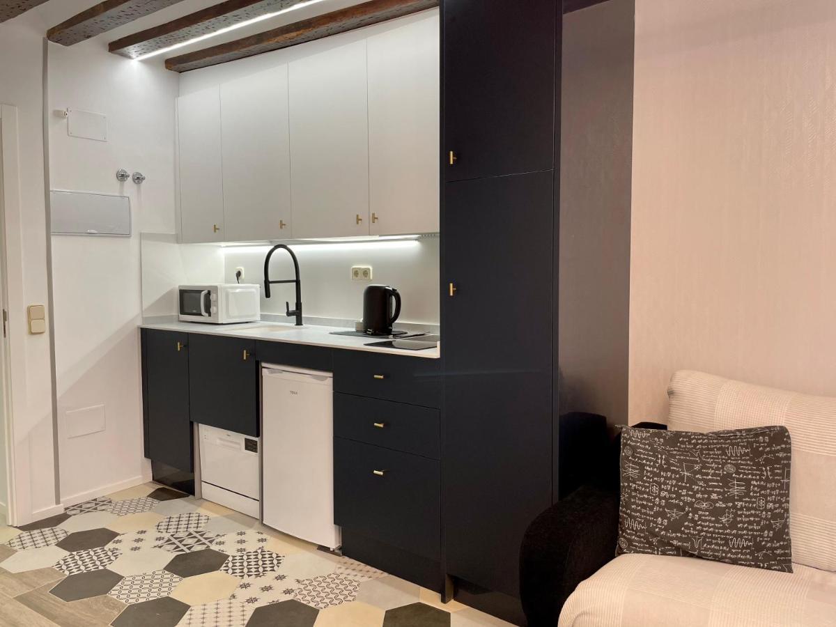 Madrid Villa Suites Aquamarina ภายนอก รูปภาพ
