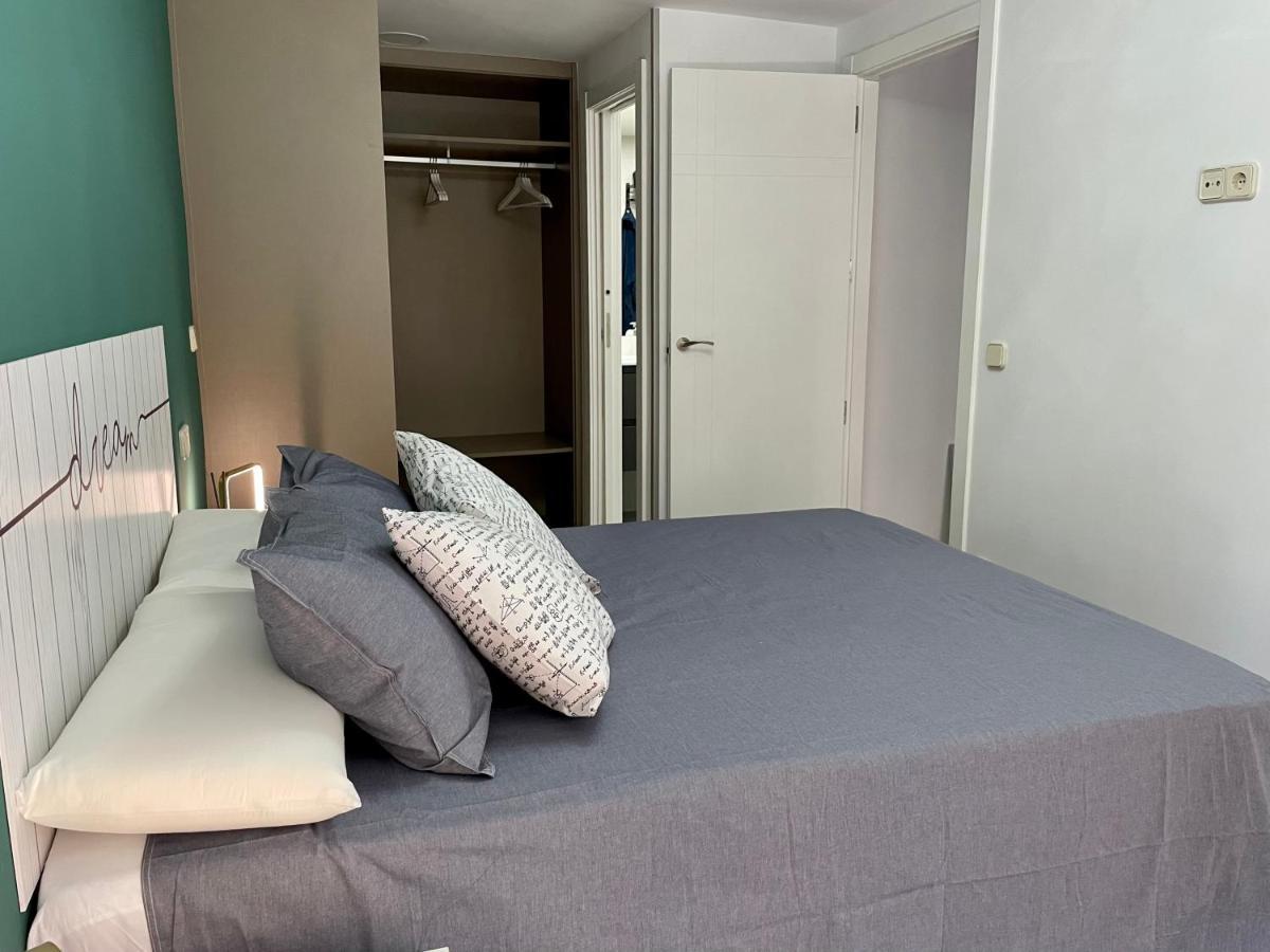 Madrid Villa Suites Aquamarina ภายนอก รูปภาพ